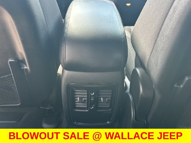 Certified 2021 Jeep Grand Cherokee Laredo RWD image 16