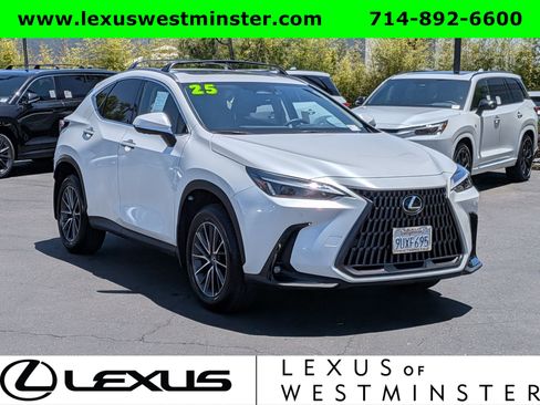 Used 2025 Lexus NX 350h AWD w/ Premium Package image 3