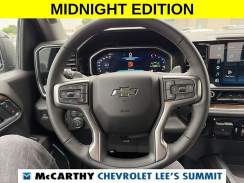 Used 2026 Chevrolet Silverado 1500 LT Trail Boss w/ LT Trail Boss Premium Package AWD/4WD image 22
