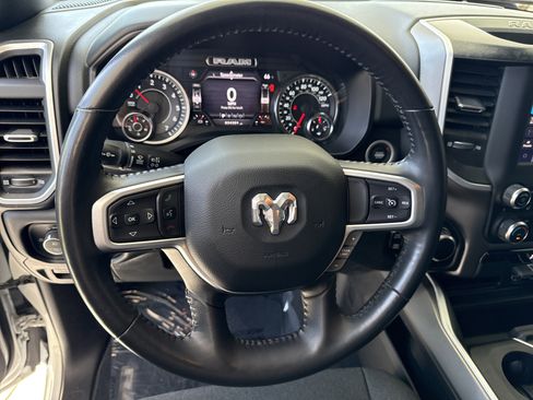 Used 2022 RAM 1500 Big Horn AWD/4WD image 17