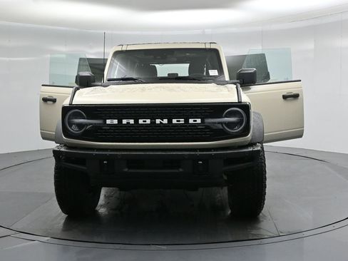 New 2026 Ford Bronco Badlands image 31