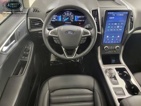 Used 2024 Ford Edge SEL w/ Convenience Package AWD/4WD image 25