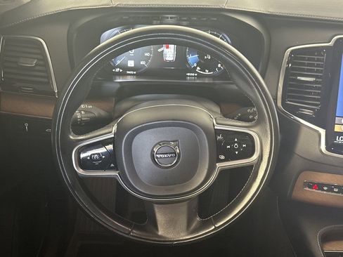 Used 2019 Volvo XC90 T6 Inscription w/ Luxury Package image 17