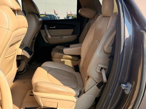 Used 2012 GMC Acadia SLT image 13