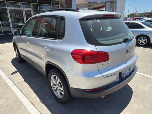 Used 2016 Volkswagen Tiguan S FWD image 4