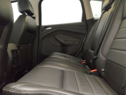 Used 2016 Ford Escape Titanium w/ Equipment Group 301A FWD image 18