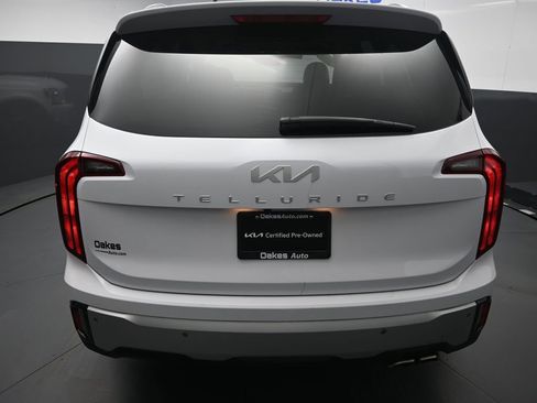 Certified 2024 Kia Telluride S w/ S Sunroof Package image 36
