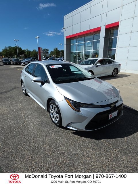 Used 2025 Toyota Corolla LE FWD image 7