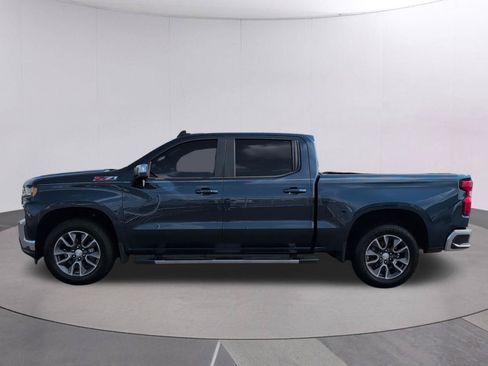 Used 2019 Chevrolet Silverado 1500 LT w/ All-Star Edition AWD/4WD image 2