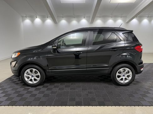 Used 2020 Ford EcoSport SE w/ SE Convenience Package image 4
