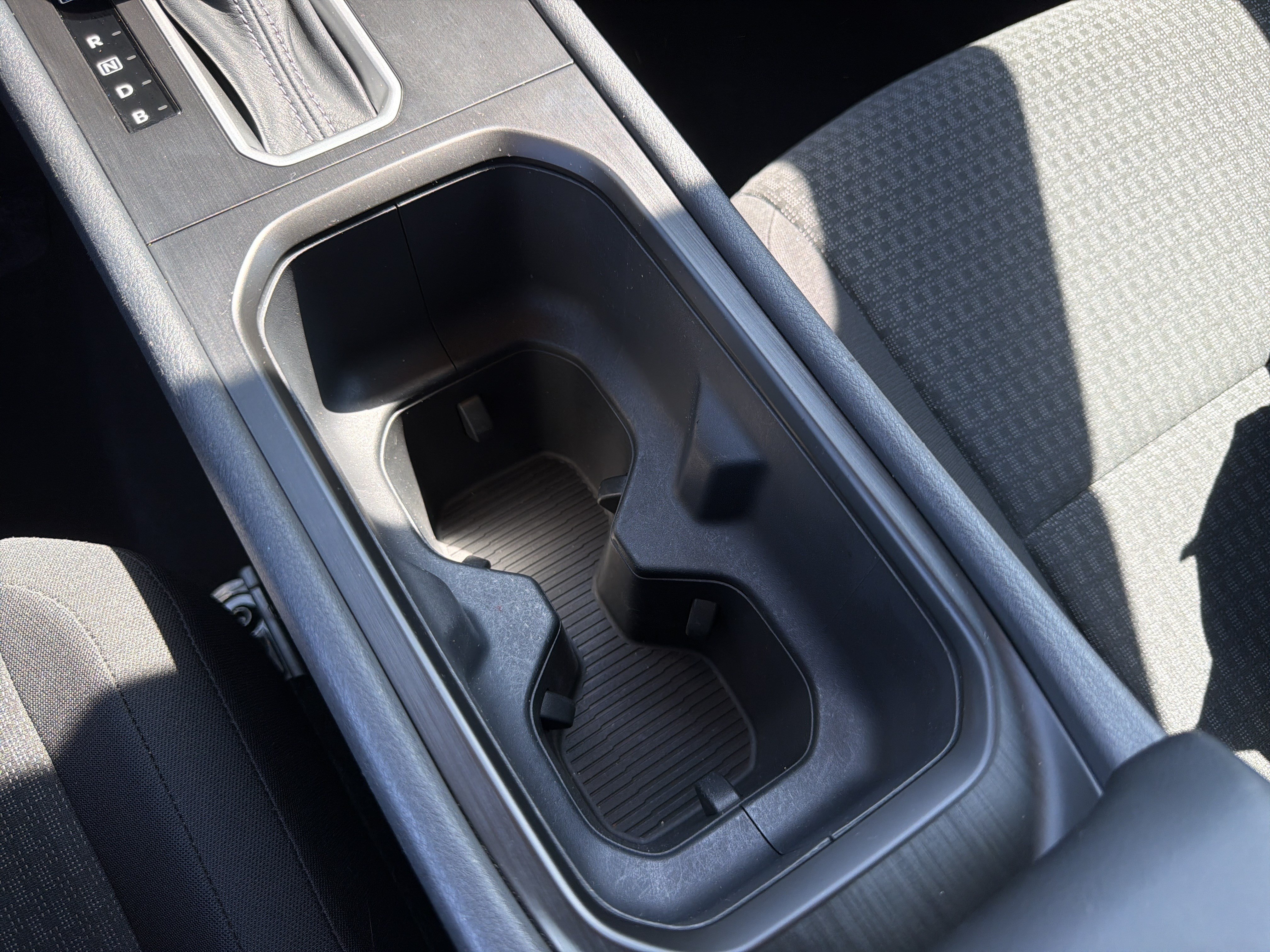 Used 2025 Nissan Kicks S FWD image 67