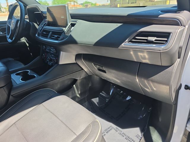 Used 2023 Chevrolet Tahoe Premier AWD/4WD image 29