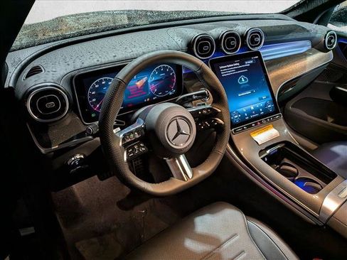 New 2026 Mercedes-Benz GLC 300 GLC 300 image 3