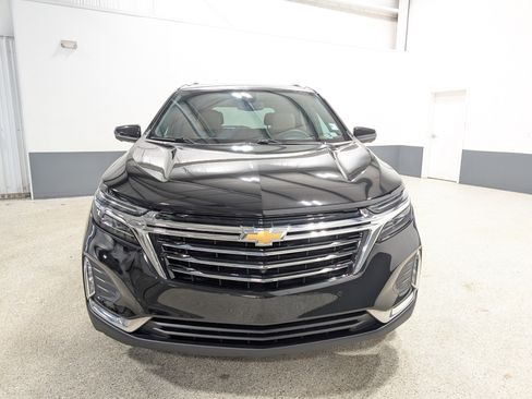 Used 2022 Chevrolet Equinox Premier image 8