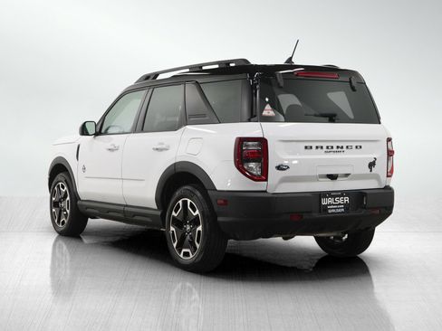 Used 2024 Ford Bronco Sport Outer Banks w/ Tech Package image 3