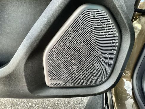 New 2025 GMC Hummer EV 3X w/ LPO, Dark Essentials Package image 24