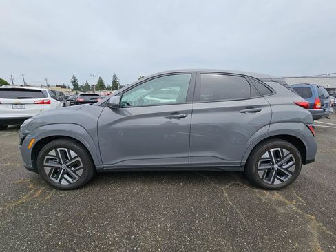 Used 2023 Hyundai Kona SEL FWD image 4