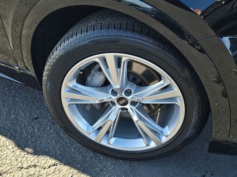 Used 2023 Audi Q8 Premium w/ Convenience Package image 29