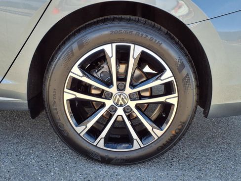 Used 2025 Volkswagen Jetta Sport FWD image 7