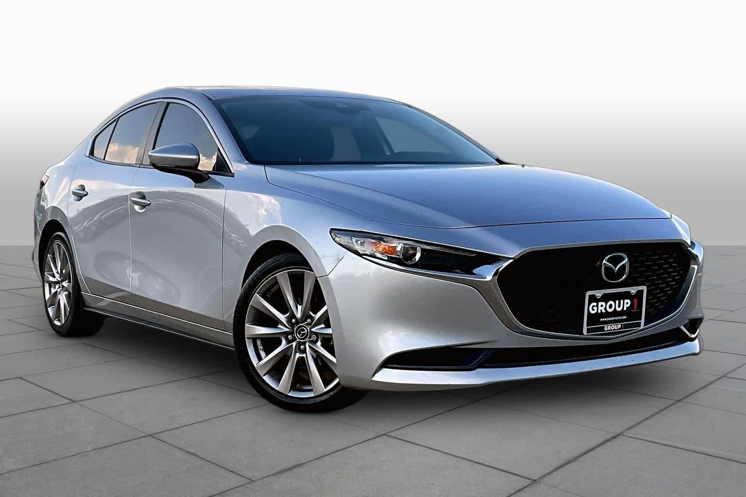 Used 2019 MAZDA MAZDA3 Sedan w/ Select Package FWD image 3