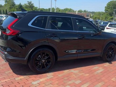 Certified 2025 Honda CR-V Sport image 3
