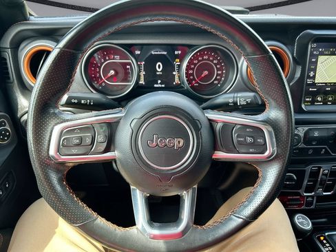 Used 2022 Jeep Gladiator Mojave w/ LED Lighting Group AWD/4WD image 13