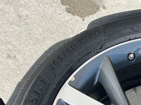 Used 2026 Genesis GV80 2.5T Advanced AWD/4WD image 8