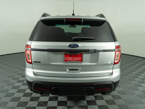 Used 2014 Ford Explorer Limited w/ Equipment Group 302A image 5