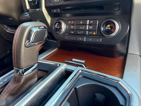 Used 2015 Ford F150 King Ranch w/ Equipment Group 601A Luxury image 21