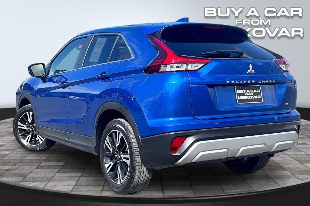 Used 2025 Mitsubishi Eclipse Cross SE AWD/4WD image 2