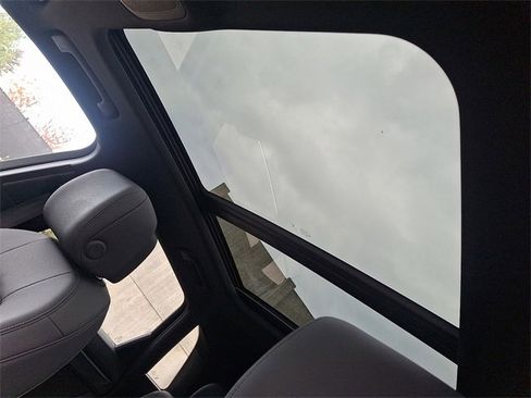 Used 2019 Audi Q3 2.0T Premium image 15