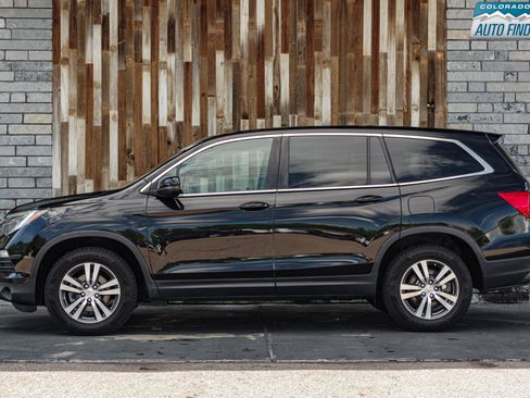 Used 2017 Honda Pilot EX-L image 3