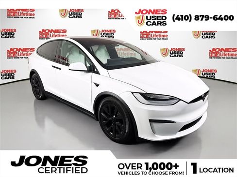 Used 2022 Tesla Model X image 1
