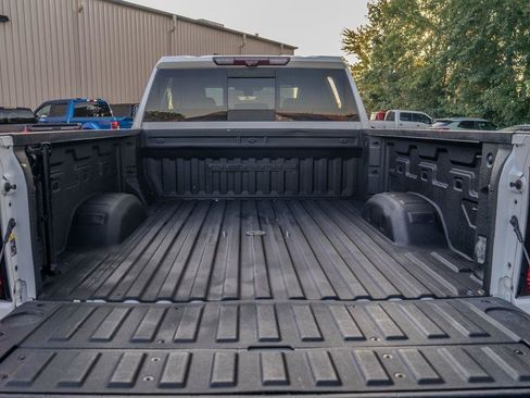 Used 2020 GMC Sierra 3500 Denali w/ Denali Ultimate Package AWD/4WD image 23