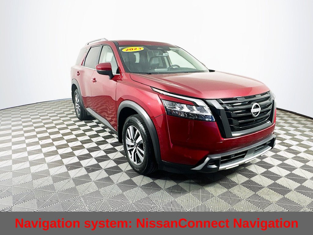 Certified 2023 Nissan Pathfinder SL w/ Black Appearance Package AWD/4WD image 3
