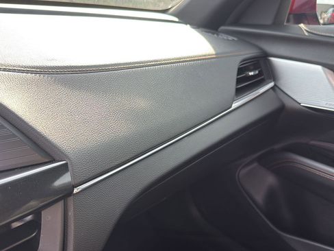 Used 2020 Cadillac CT4 V w/ Climate Package image 19