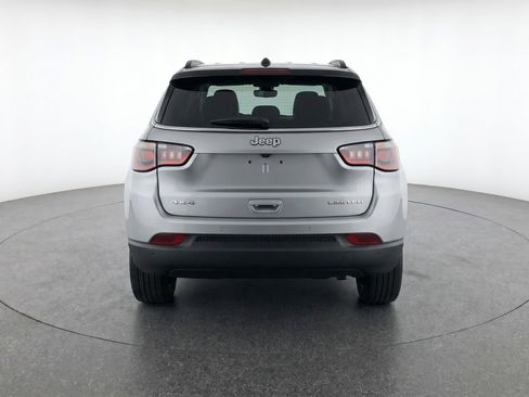 Used 2025 Jeep Compass Limited AWD/4WD image 7