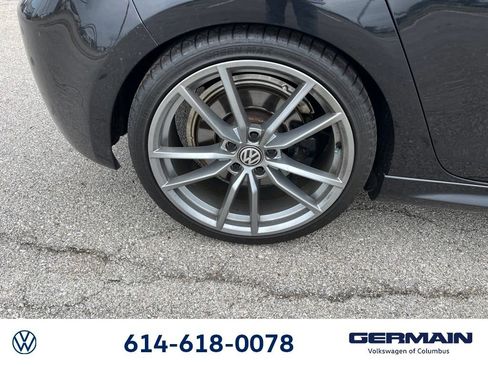 Used 2013 Volkswagen Golf R 4-Door AWD/4WD image 16