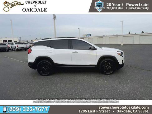 Certified 2021 GMC Terrain SLT w/ Infotainment Package II image 13