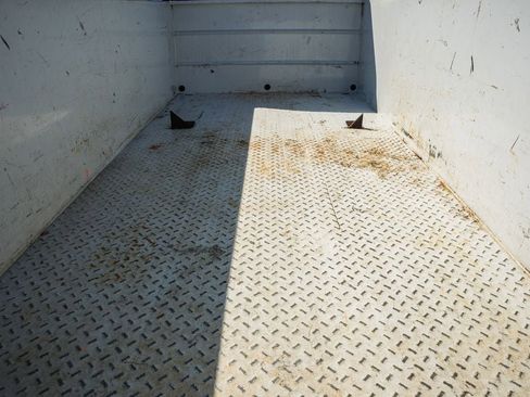 Used 2023 Ford F350 XL w/ Snow Plow Prep Package image 9