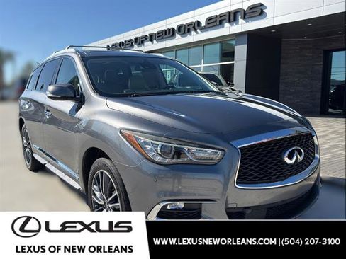 Used 2018 INFINITI QX60 Luxe w/ Deluxe Technology Package image 1