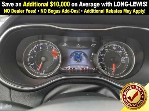 Used 2019 Jeep Cherokee Limited w/ Technology Group image 24