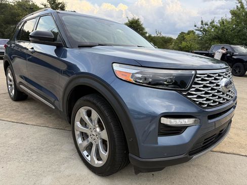 Used 2020 Ford Explorer Platinum w/ Premium Technology Package AWD/4WD image 7