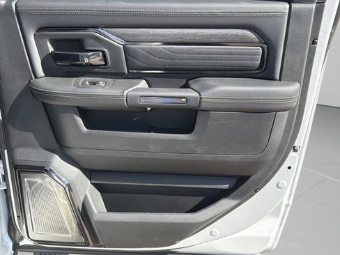 New 2026 RAM 3500 Limited AWD/4WD image 28