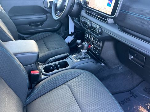 Certified 2025 Jeep Wrangler Unlimited Rubicon 4xe w/ Safety Group image 16