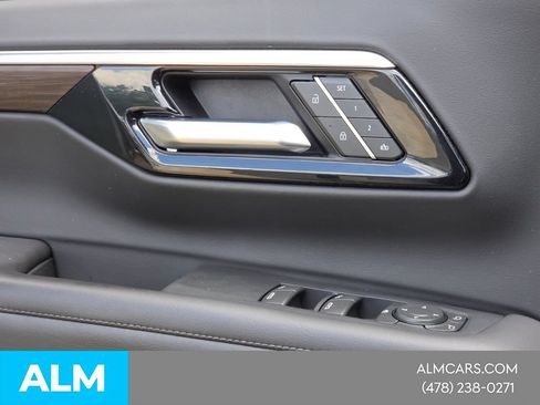 Used 2025 Chevrolet Tahoe LT AWD/4WD image 29