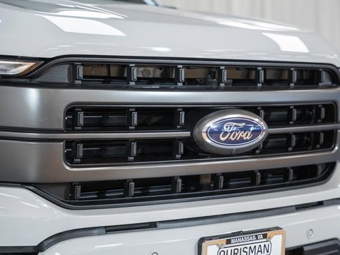 Certified 2023 Ford F150 Lariat w/ Equipment Group 502A High image 13