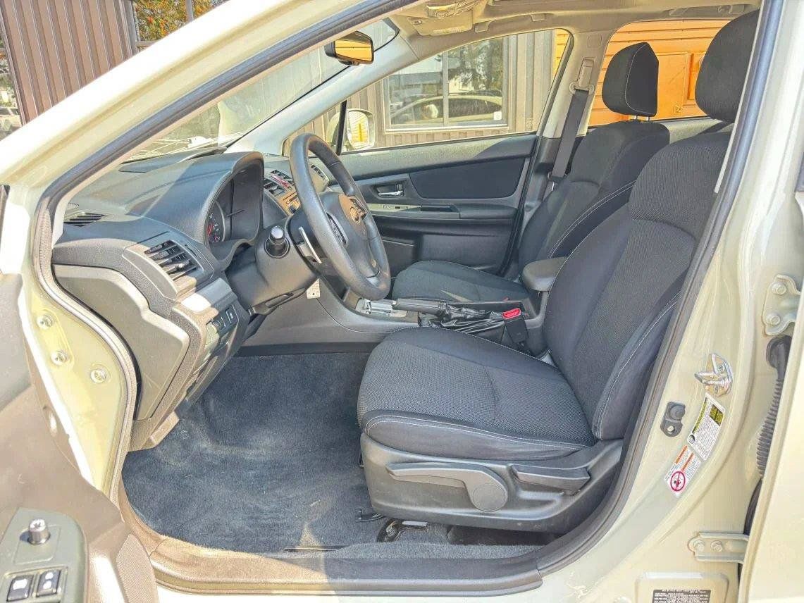 Used 2013 Subaru Crosstrek 2.0i Premium AWD/4WD image 12