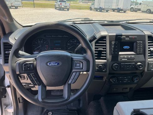 Used 2021 Ford F350 XL w/ Power Equipment Group RWD image 12