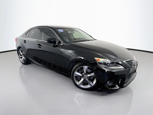 Used 2015 Lexus IS 350 w/ Navigation System Package RWD image 3